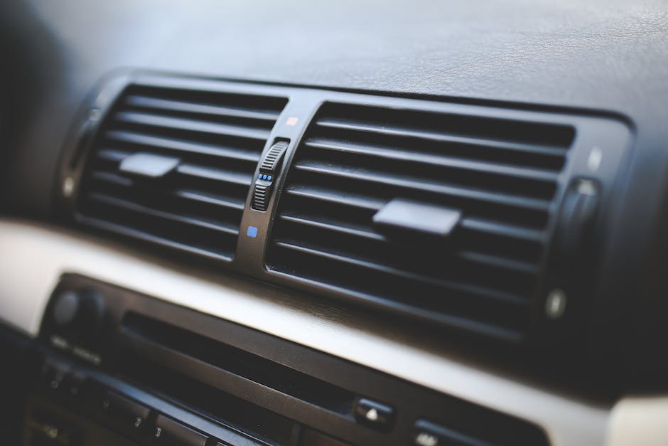 Jak profesjonalna chemia wpływa na efektywność klimatyzacji samochodowej?
